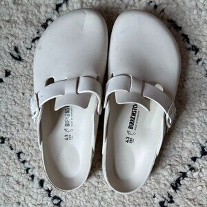 Birkenstock EVA Boston Clogs in white, men's size 43 / 10
